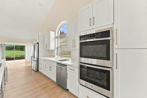Casa en venta en West Palm Beach, Florida, 3 dormitorios, 210.98 m2 № 2433812 - foto 6
