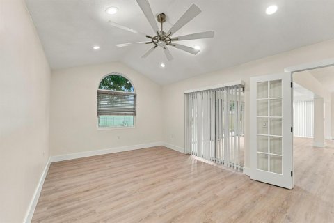 Casa en venta en West Palm Beach, Florida, 3 dormitorios, 210.98 m2 № 2433812 - foto 25
