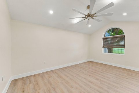 Casa en venta en West Palm Beach, Florida, 3 dormitorios, 210.98 m2 № 2433812 - foto 24