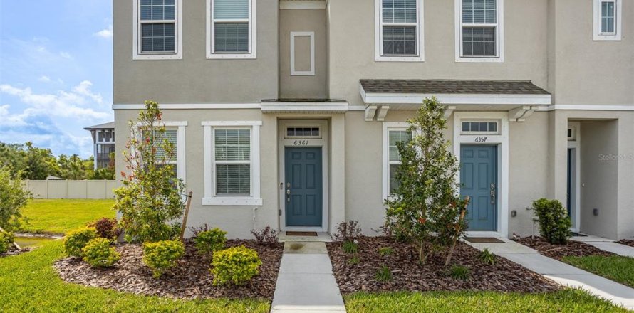 Adosado en Palmetto, Florida 2 dormitorios, 114.73 m2 № 1592073