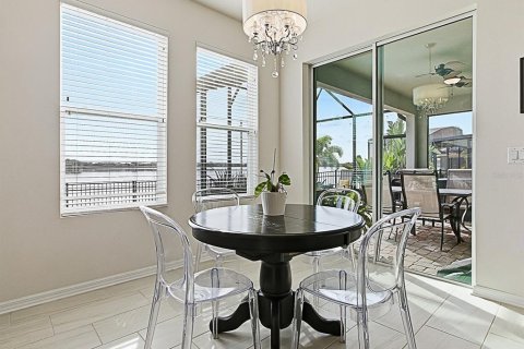 House in Groveland, Florida 4 bedrooms, 273.69 sq.m. № 2148547 - photo 18