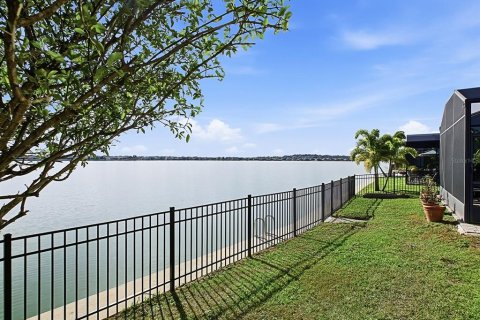 House in Groveland, Florida 4 bedrooms, 273.69 sq.m. № 2148547 - photo 25