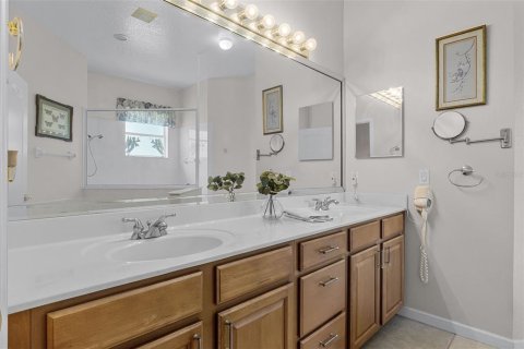 Villa ou maison à vendre à Orlando, Floride: 5 chambres, 310.11 m2 № 1744354 - photo 29