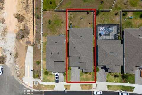 House in Clermont, Florida 4 bedrooms, 268.02 sq.m. № 1740957 - photo 28