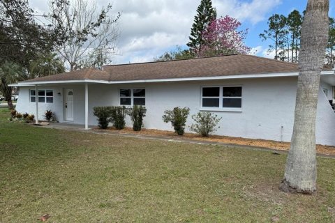 House in Land O' Lakes, Florida 3 bedrooms, 149.76 sq.m. № 1661949 - photo 1