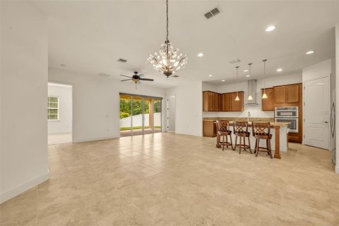 Villa ou maison à louer à Orlando, Floride: 4 chambres, 279.36 m2 № 1906425 - photo 17