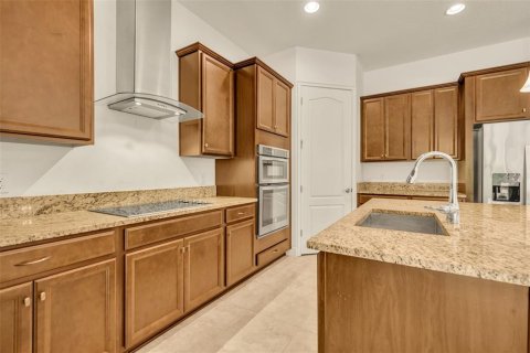 Villa ou maison à louer à Orlando, Floride: 4 chambres, 279.36 m2 № 1906425 - photo 10