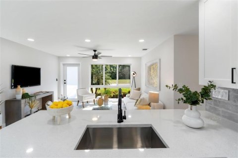 Villa ou maison à vendre à Fort Lauderdale, Floride: 3 chambres, 98.1 m2 № 2422314 - photo 12