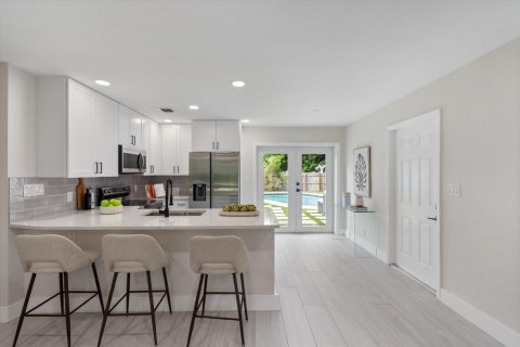 Villa ou maison à vendre à Fort Lauderdale, Floride: 3 chambres, 98.1 m2 № 2422314 - photo 9