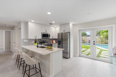 Villa ou maison à vendre à Fort Lauderdale, Floride: 3 chambres, 98.1 m2 № 2422314 - photo 10