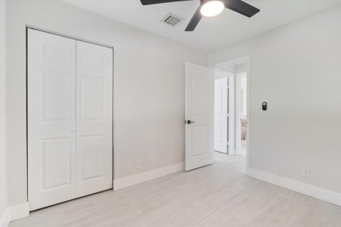 Villa ou maison à vendre à Fort Lauderdale, Floride: 3 chambres, 98.1 m2 № 2422314 - photo 15