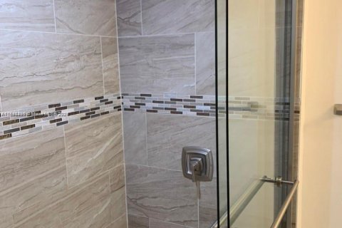 Condominio en alquiler en Pembroke Pines, Florida, 1 dormitorio, 73.67 m2 № 1948016 - foto 30