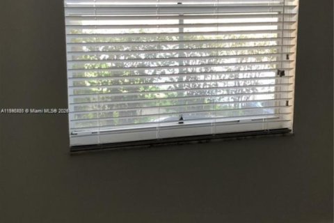 Condominio en alquiler en Pembroke Pines, Florida, 1 dormitorio, 73.67 m2 № 1948016 - foto 21