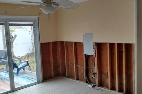 Villa ou maison à vendre à Saint Pete Beach, Floride: 2 chambres, 85.84 m2 № 1820844 - photo 12