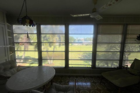 Copropriété à louer à Coconut Creek, Floride: 2 chambres, 107.4 m2 № 2013431 - photo 18