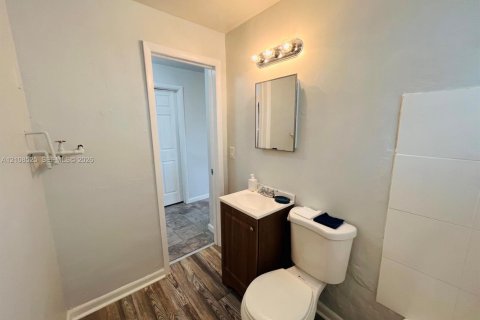 Commercial property in Boynton Beach, Florida 130.06 sq.m. № 2430237 - photo 22