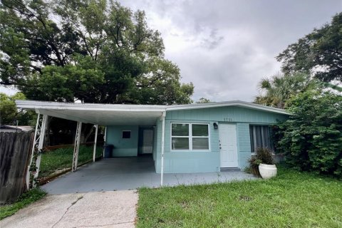 Villa ou maison à New Port Richey, Floride 3 chambres, 76.92 m2 № 2385890
