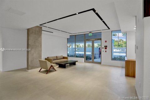 Condominio en venta en North Miami Beach, Florida, 2 dormitorios, 89.93 m2 № 2044406 - foto 12