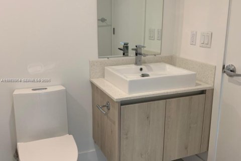 Condominio en venta en North Miami Beach, Florida, 2 dormitorios, 89.93 m2 № 2044406 - foto 10