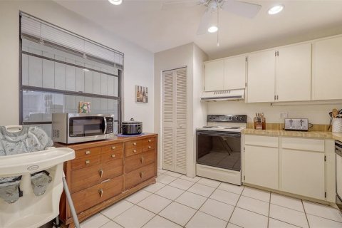 Купить кондоминиум в Сарасота, Флорида 5 комнат, 104.42м2, № 1629773 - фото 17