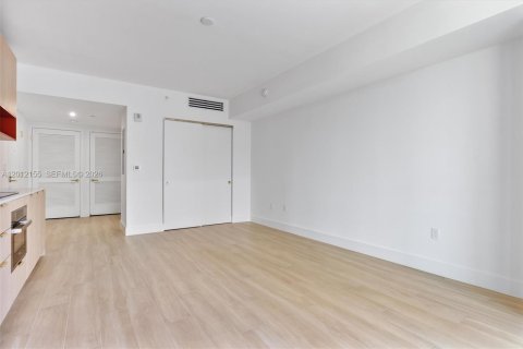 Купить кондоминиум в Майами, Флорида 42.83м2, № 2074536 - фото 12