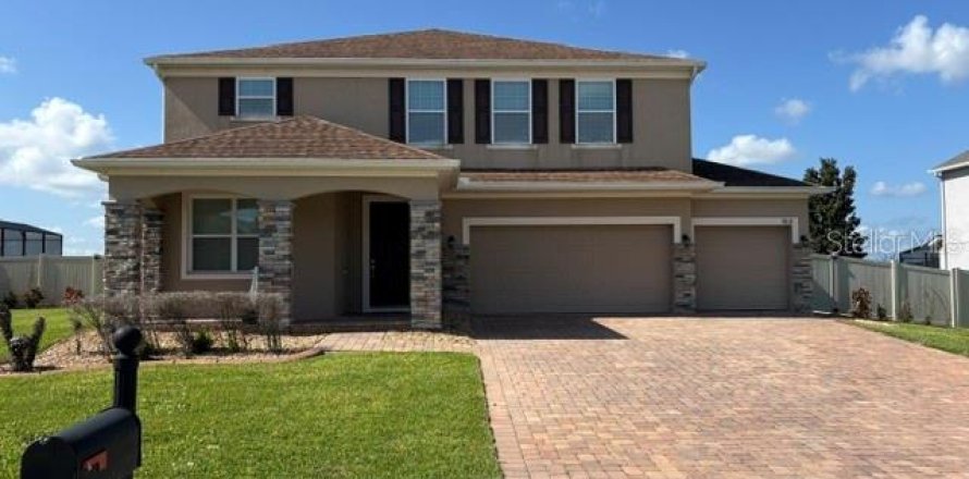 Casa en Clermont, Florida 5 dormitorios, 300.72 m2 № 2201126