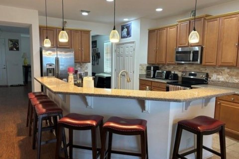 Casa en venta en Clermont, Florida, 5 dormitorios, 300.72 m2 № 2201126 - foto 4