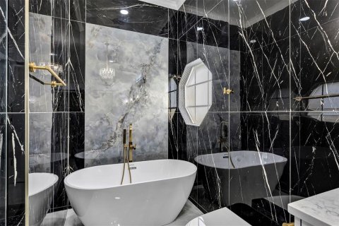 Casa en venta en Orlando, Florida, 4 dormitorios, 177.91 m2 № 2387725 - foto 30