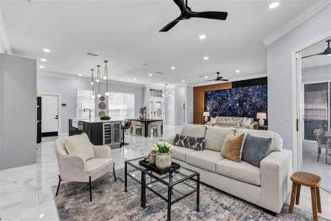 Casa en venta en Orlando, Florida, 4 dormitorios, 177.91 m2 № 2387725 - foto 24