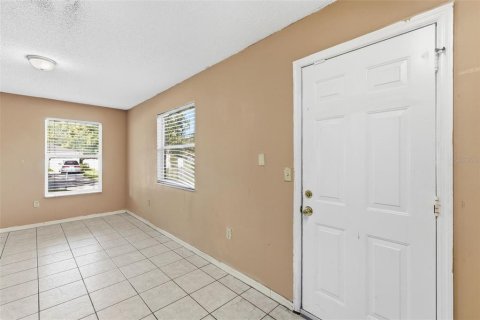 Villa ou maison à vendre à Leesburg, Floride: 3 chambres, 89.74 m2 № 2393499 - photo 4