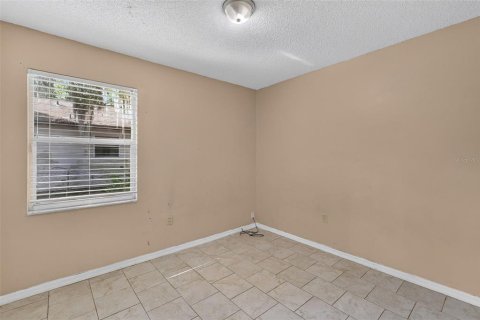 Villa ou maison à vendre à Leesburg, Floride: 3 chambres, 89.74 m2 № 2393499 - photo 15