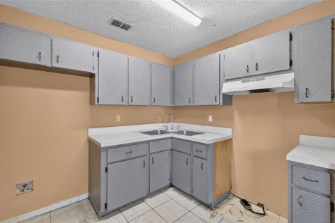 Villa ou maison à vendre à Leesburg, Floride: 3 chambres, 89.74 m2 № 2393499 - photo 9