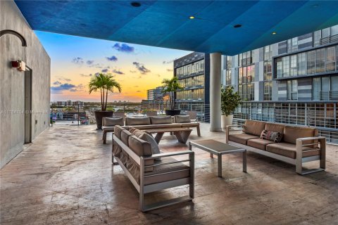 Condo in Miami, Florida, 3 bedrooms  № 1699304 - photo 7