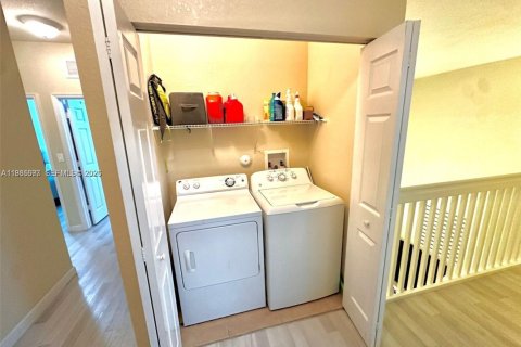 Купить виллу или дом в Хомстед, Флорида 4 спальни, 226.4м2, № 2048266 - фото 18