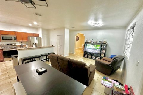 Купить виллу или дом в Хомстед, Флорида 4 спальни, 226.4м2, № 2048266 - фото 21