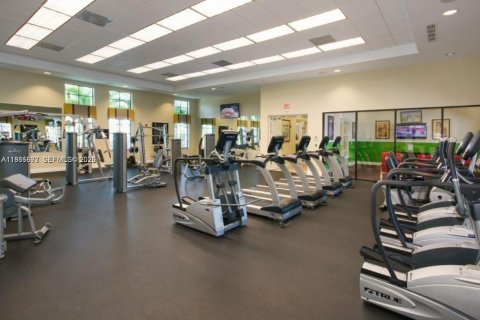 Купить виллу или дом в Хомстед, Флорида 4 спальни, 226.4м2, № 2048266 - фото 27