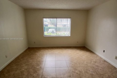 Condominio en alquiler en Hollywood, Florida, 1 dormitorio, 60.39 m2 № 2078165 - foto 7
