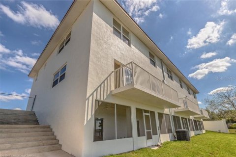 Купить кондоминиум в Себринг, Флорида 9 комнат, 242.94м2, № 2202132 - фото 7