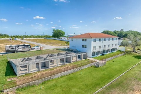 Купить кондоминиум в Себринг, Флорида 9 комнат, 242.94м2, № 2202132 - фото 10