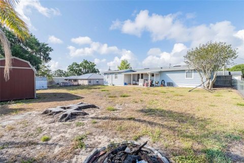 Villa ou maison à vendre à Eagle Lake, Floride: 5 chambres, 151.62 m2 № 2212382 - photo 29