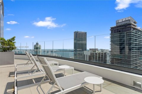Condominio en venta en Miami, Florida, 2 dormitorios, 119.57 m2 № 1979673 - foto 7