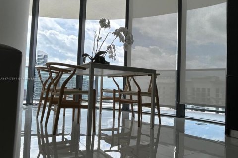 Condominio en venta en Miami, Florida, 2 dormitorios, 119.57 m2 № 1979673 - foto 29