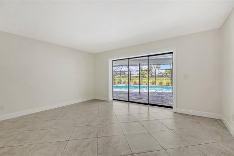 Casa en venta en Sarasota, Florida, 4 dormitorios, 226.31 m2 № 1851077 - foto 17