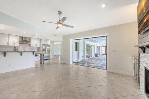 Casa en venta en Sarasota, Florida, 4 dormitorios, 226.31 m2 № 1851077 - foto 7