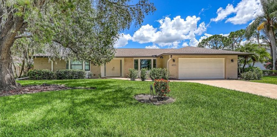 Casa en Sarasota, Florida 4 dormitorios, 226.31 m2 № 1851077