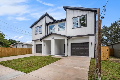 Townhouse in Tampa, Florida 3 bedrooms, 131.46 sq.m. № 1815892 - photo 3