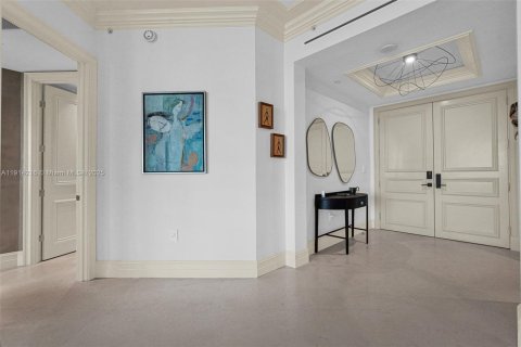 Condo in Sunny Isles Beach, Florida, 2 bedrooms  № 1969900 - photo 4