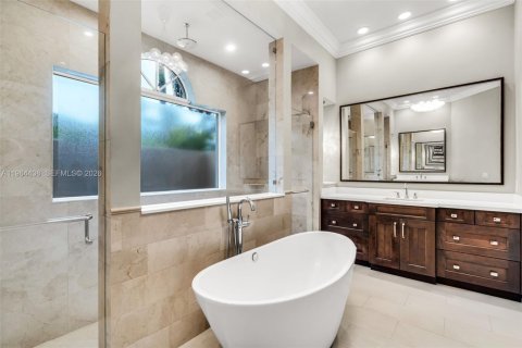 Casa en venta en Plantation, Florida, 5 dormitorios, 413.6 m2 № 2254945 - foto 24