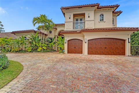 Casa en Plantation, Florida 5 dormitorios, 413.6 m2 № 2254945