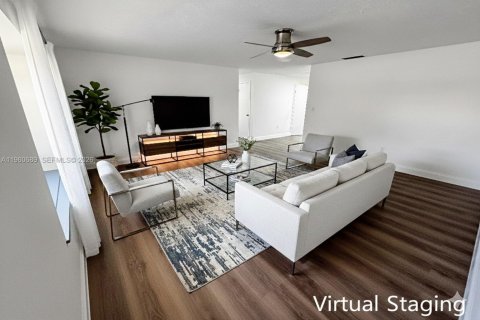 Villa ou maison à vendre à Hollywood, Floride: 3 chambres, 114.46 m2 № 2025237 - photo 6
